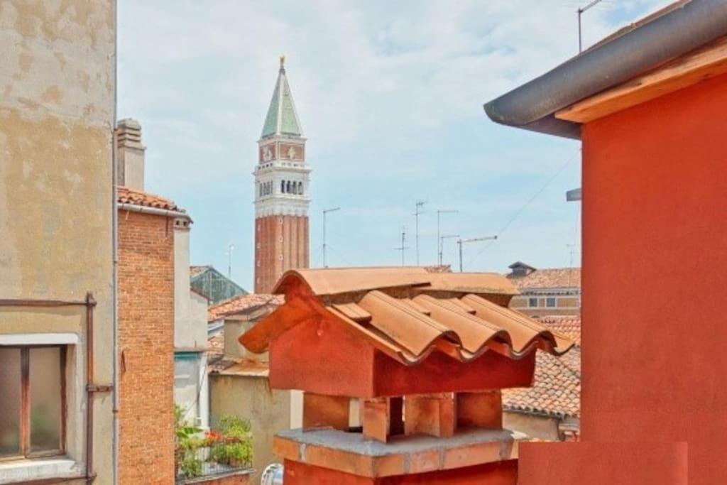 On The Roofs To Piazza San Marco - Venezia Apartment Luaran gambar